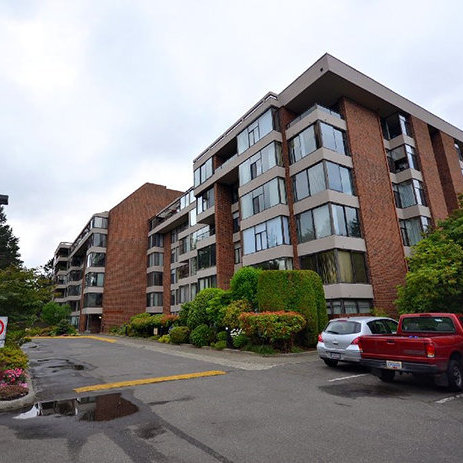 Arbutus Village