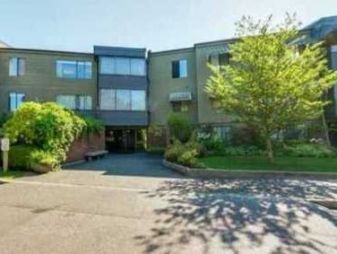 Arbutus Village photo 4