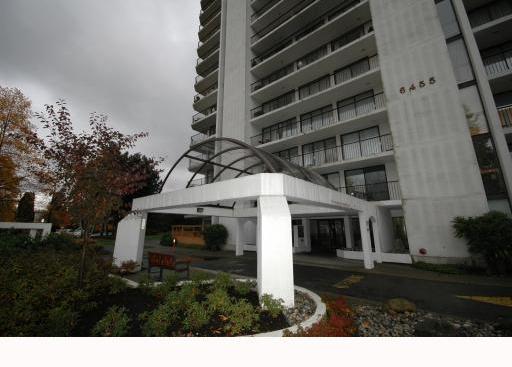 Parkside Manor photo 2