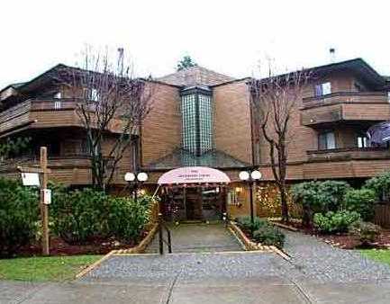Deerwood Court photo 2