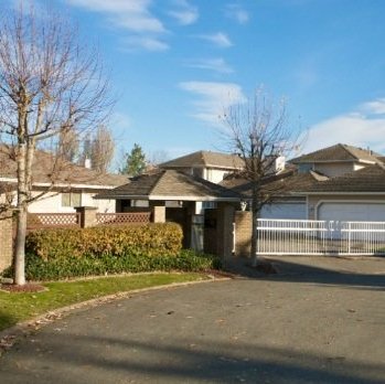 Fir crest Court photo 4