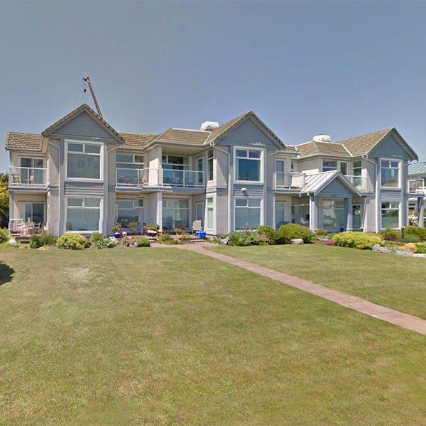East View Manor photo 4