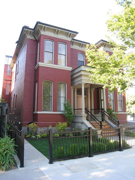 The Bossi House