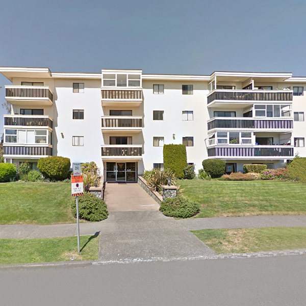 Bramlea Court photo 4