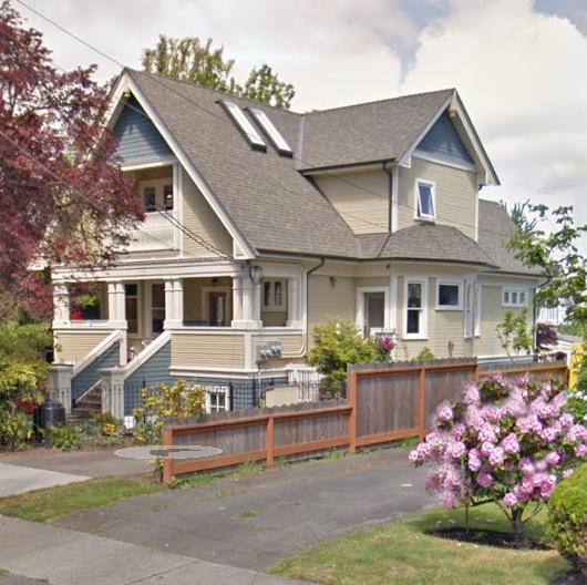 1110 Pembroke photo 2