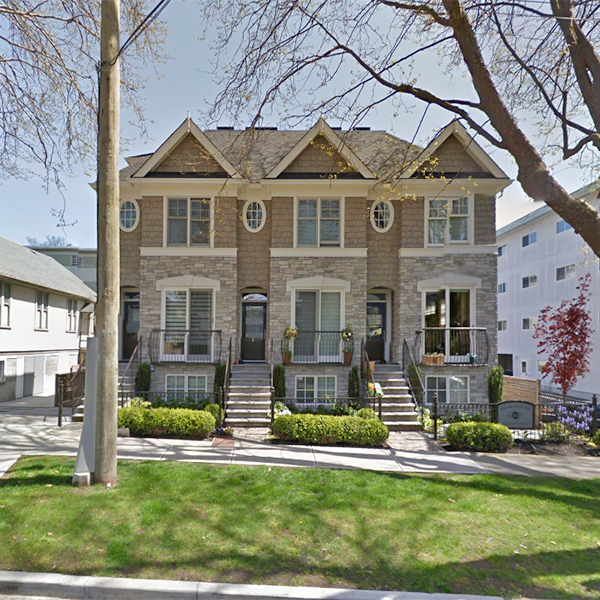Brownstone photo 3