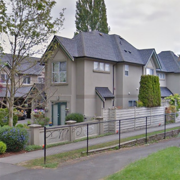 Carrick Court photo 3