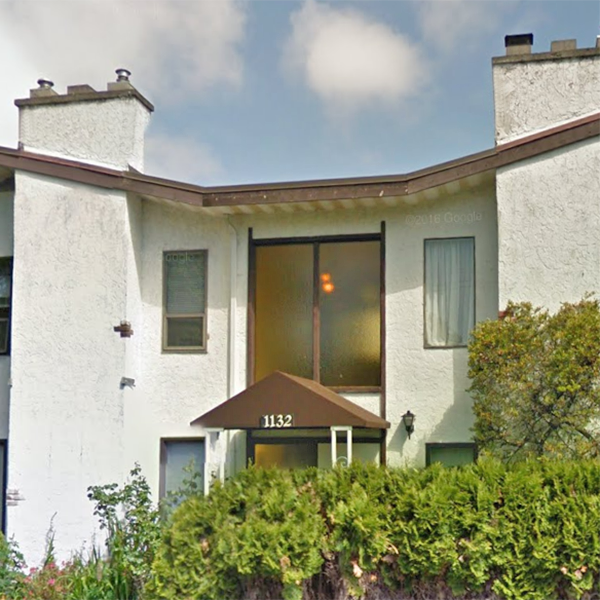 1132 Mason photo 2
