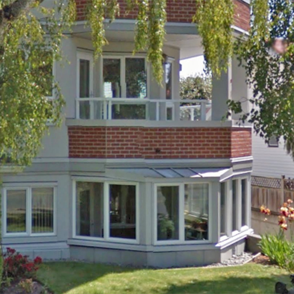 1807 Oak Bay photo 4
