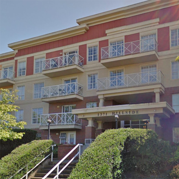 Sterling Court photo 4