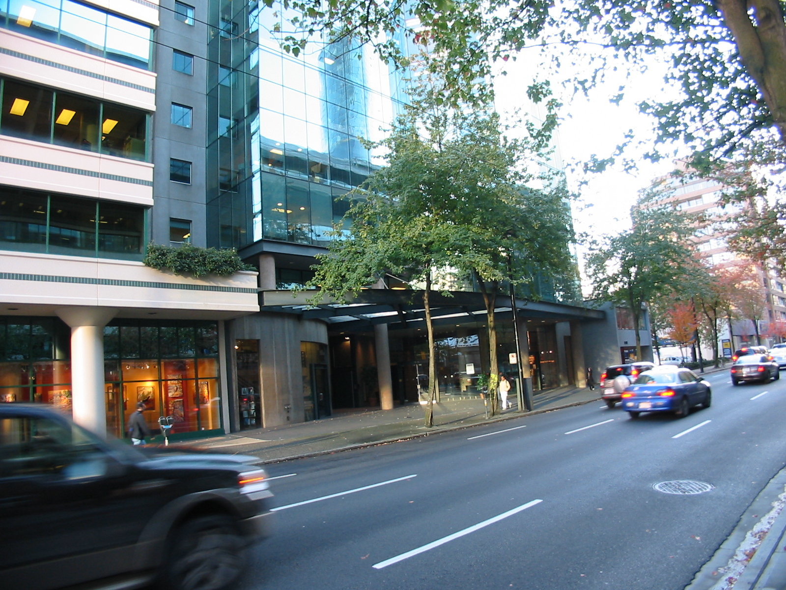 938 Howe - Strata Office Building photo 4