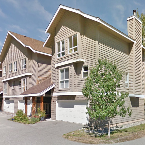 Creekside Village photo 2