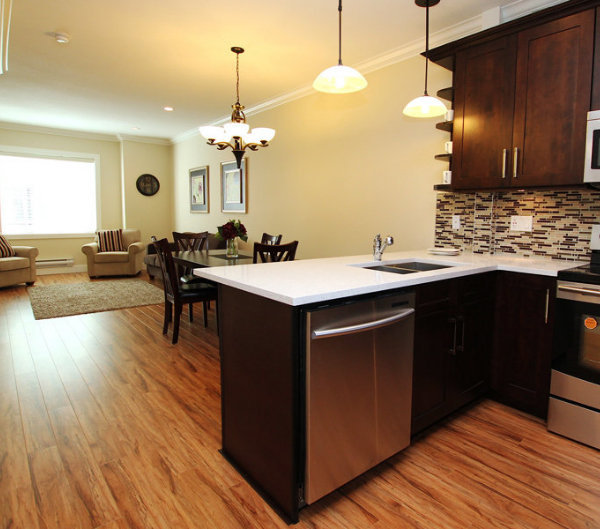 Hillside Village photo 3