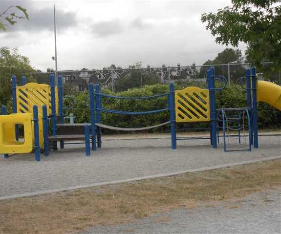 Riverside Gardens photo 2