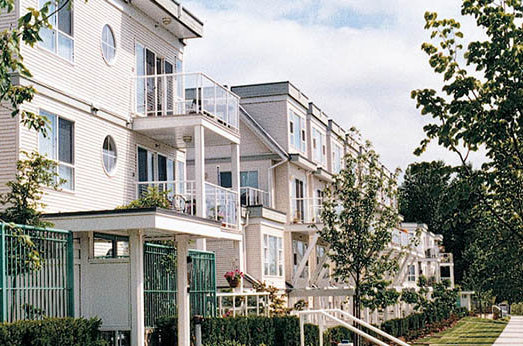 Riverside Gardens photo 4