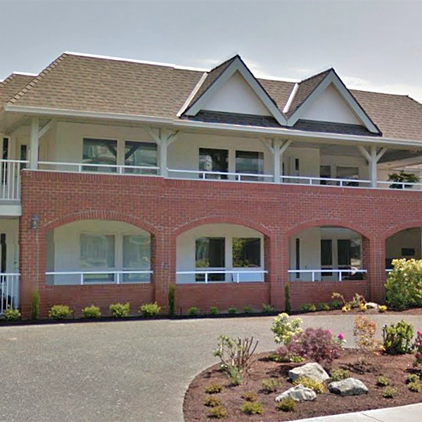 Photo 2 — click to view Harbour Front photo 2
