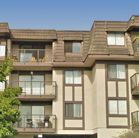 Photo 2 — click to view Sandringham Mews photo 2