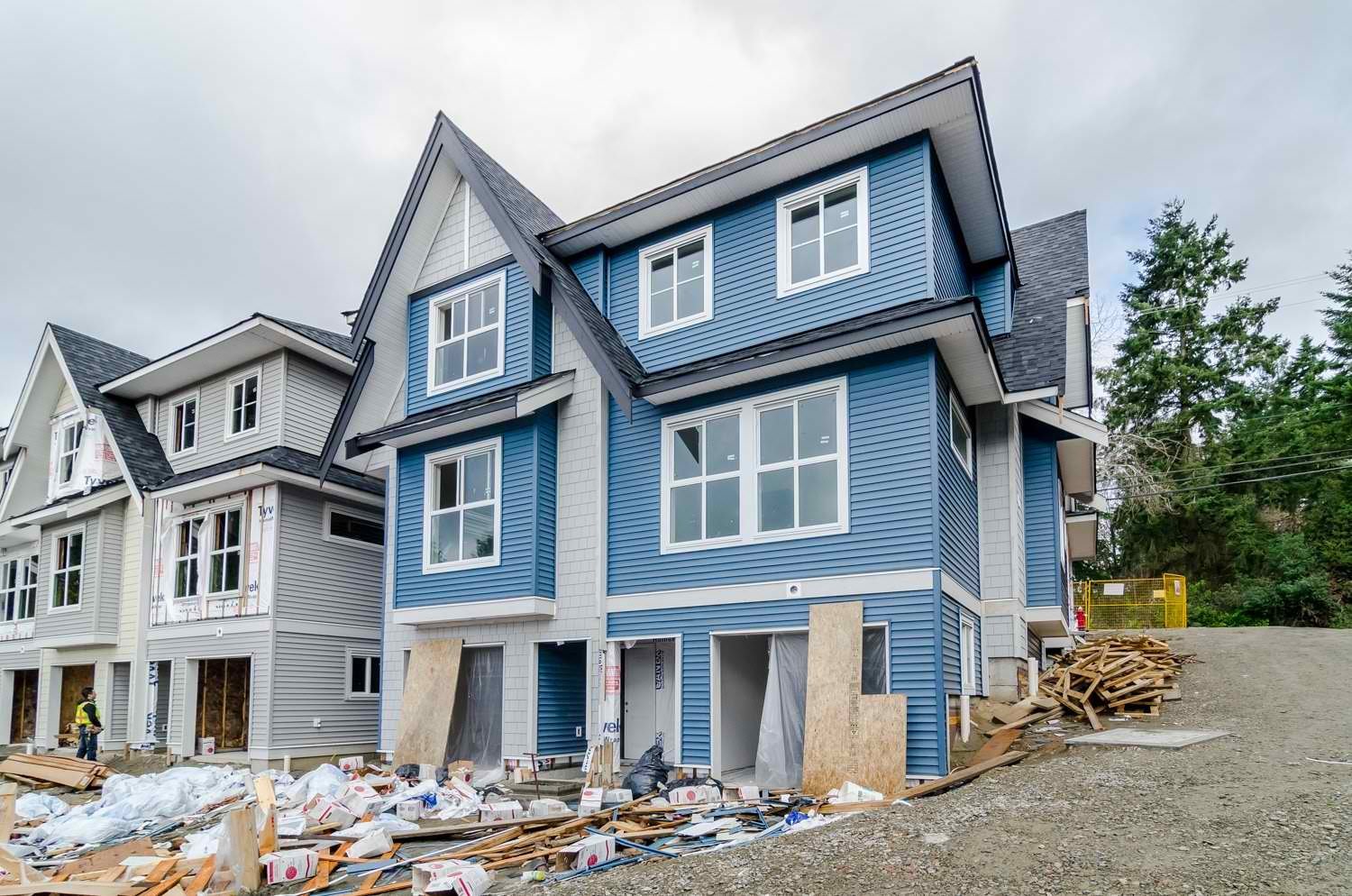 Photo 3 — click to view Spring Heights photo 3