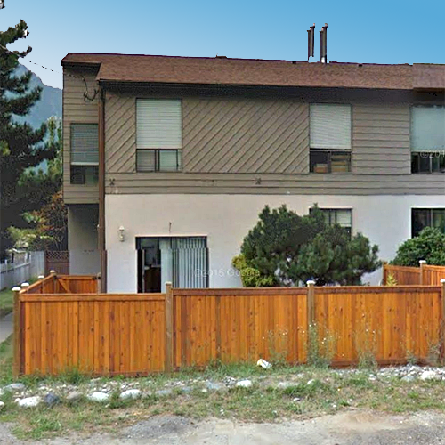 631 Douglas photo 3