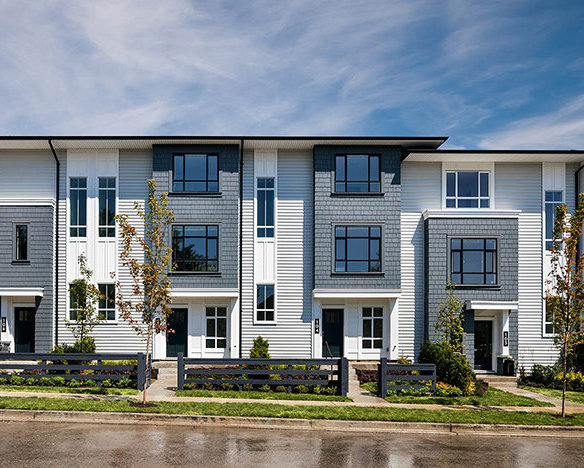Photo 3 — click to view Fleetwood Rise East photo 3