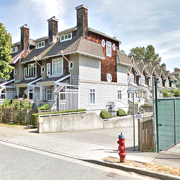 Photo 2 — click to view Lighthouse Terrace photo 2