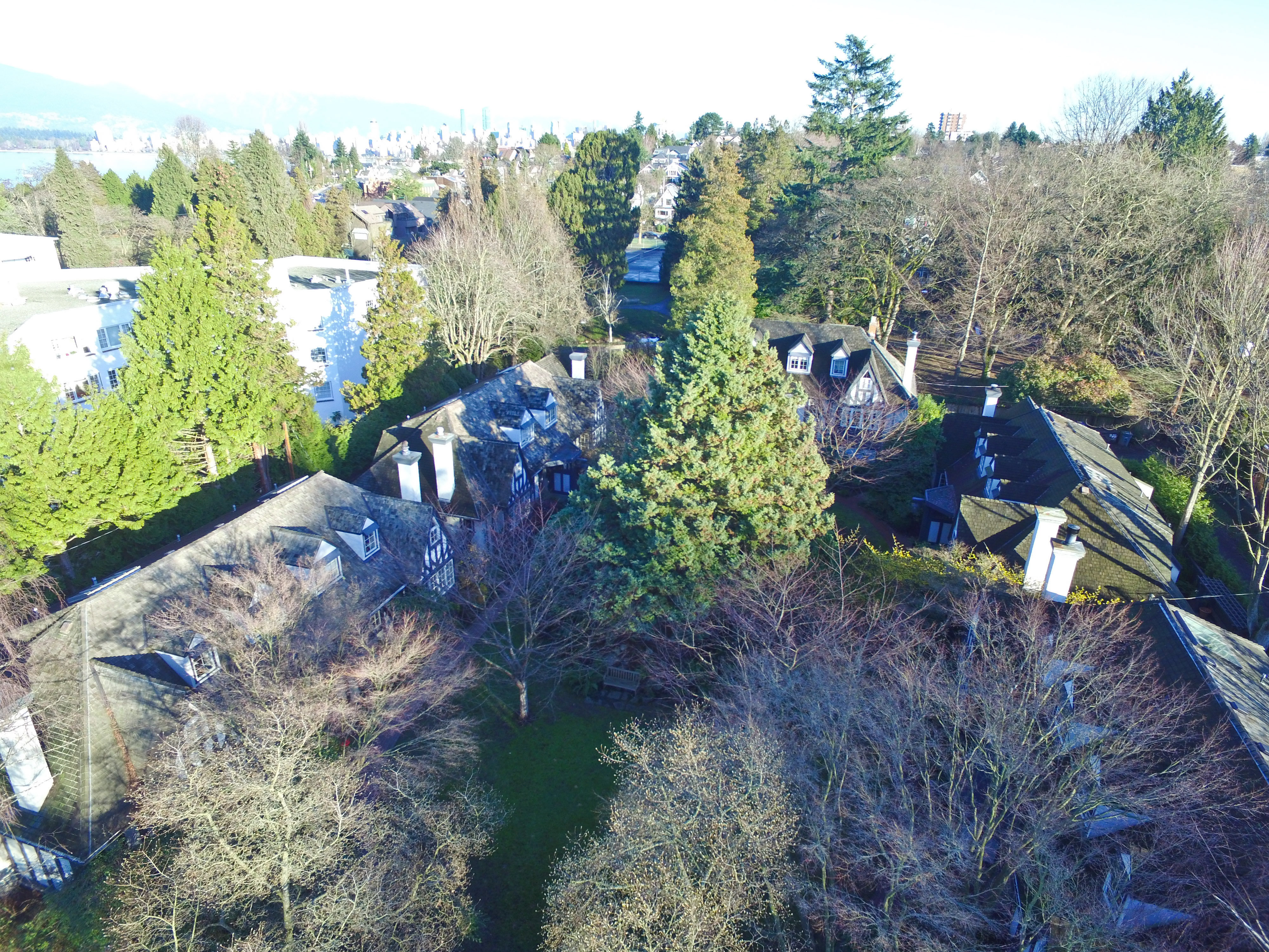 Tatlow Court photo 2