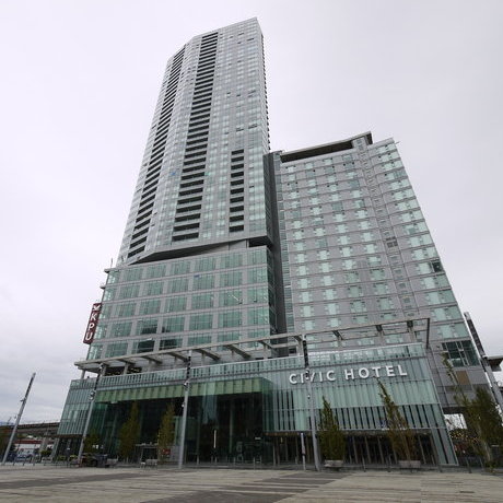Residences At 3 Civic Plaza