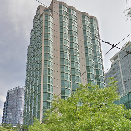 Rosedale On Robson Suite Hotel photo 2