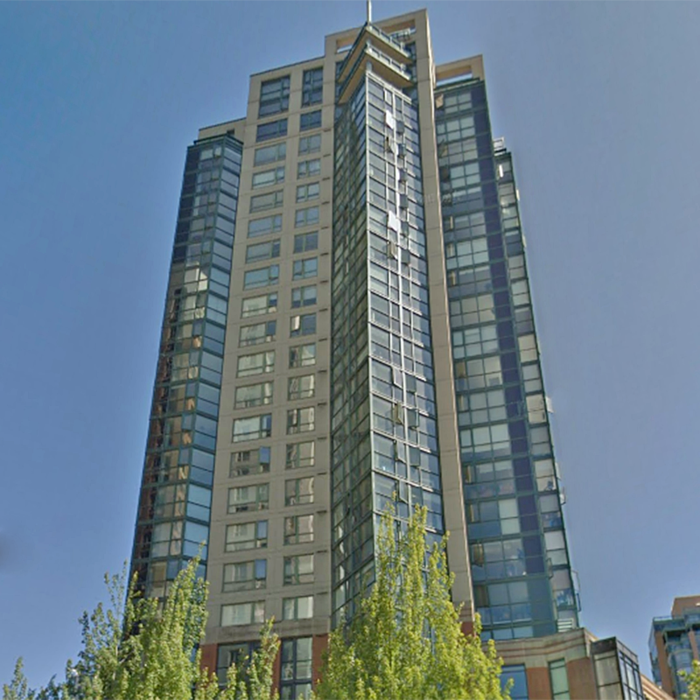 Photo 1 — click to view Parkview Tower photo 1