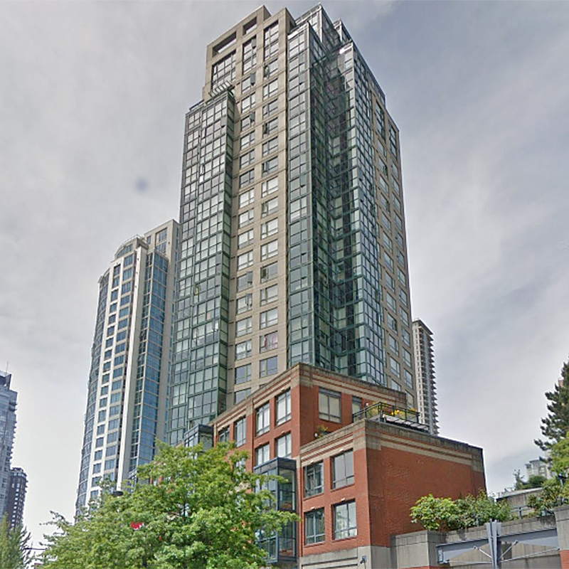 Photo 2 — click to view Parkview Tower photo 2