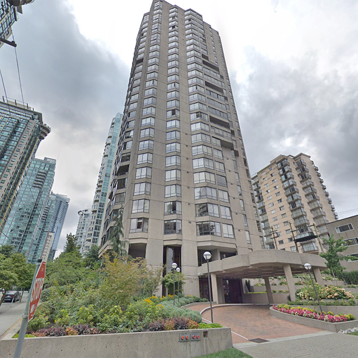 Photo 1 — click to view Alberni Place photo 1