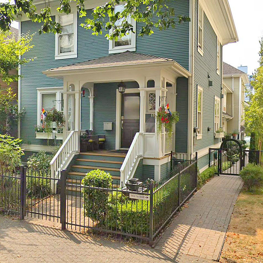 Stanley Park Mews photo 4