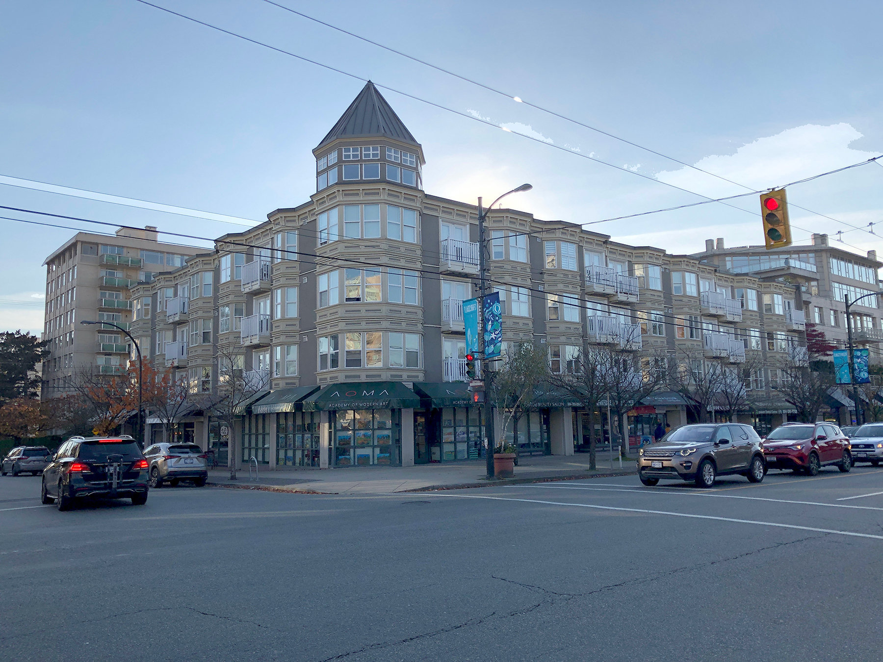 Kerrisdale Place photo 3