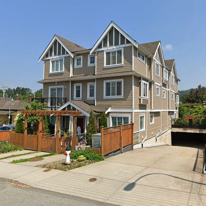 Photo 1 — click to view Sperling Heights photo 1