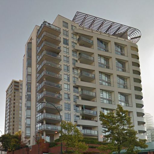 Plaza Pointe photo 3