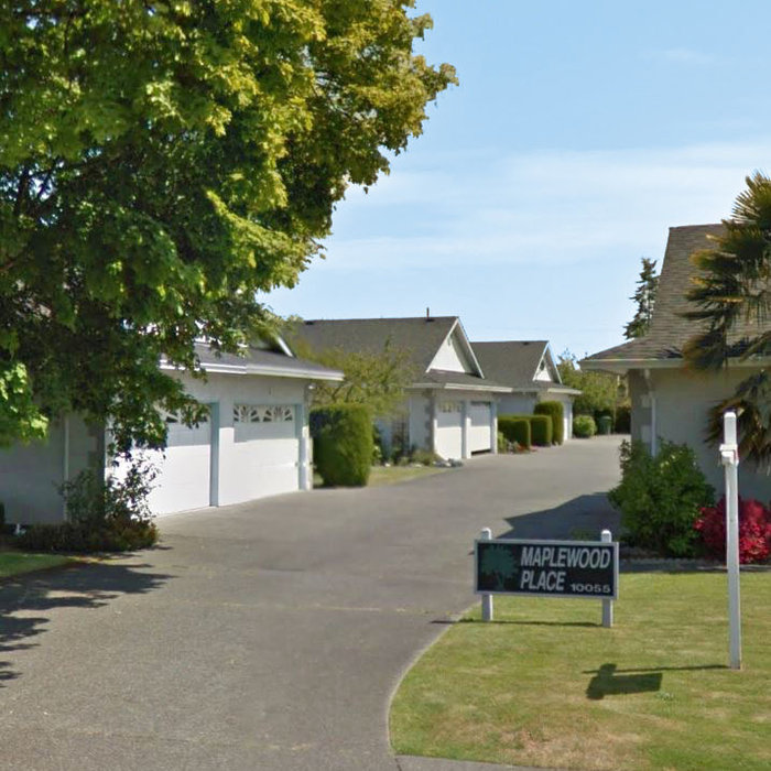 Photo 1 — click to view Maplewood Place photo 1
