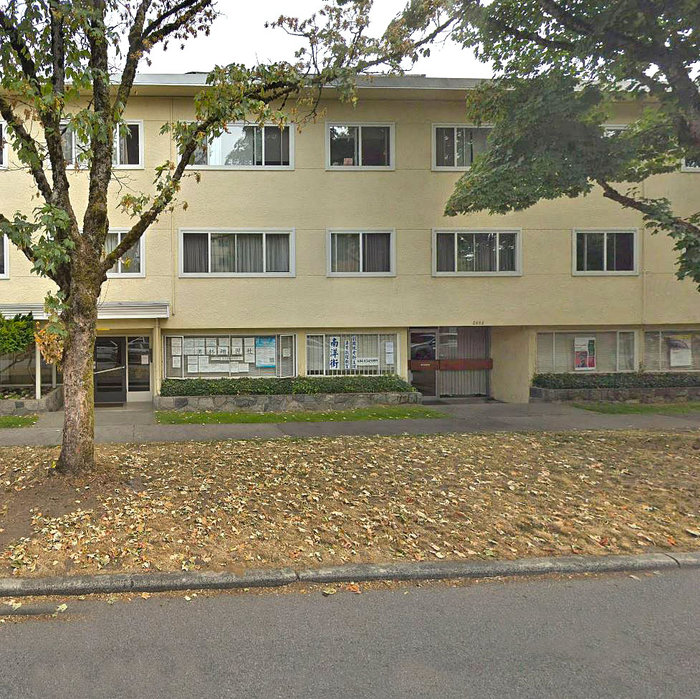 Boulevard Manor