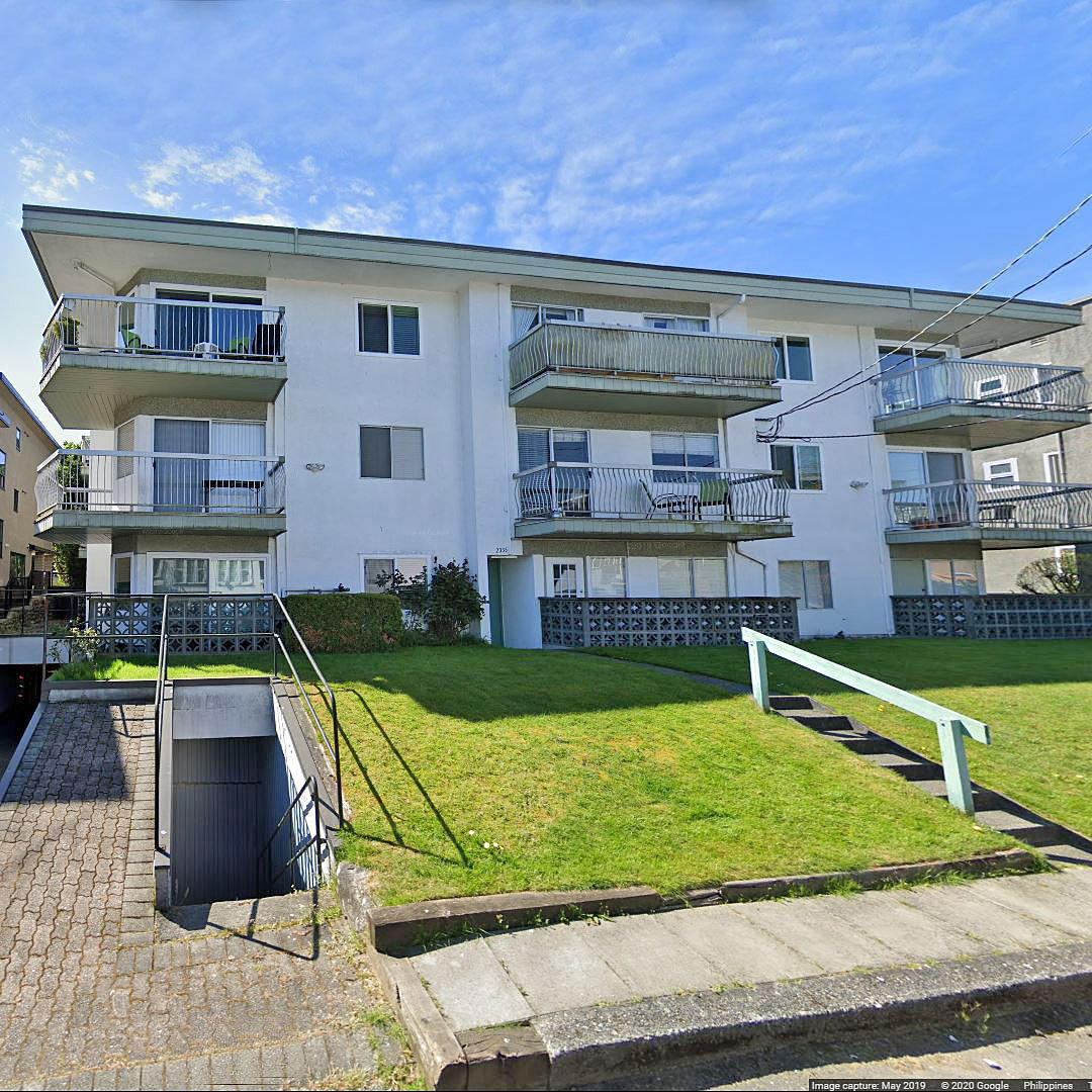 Yorkdale Villa photo 4