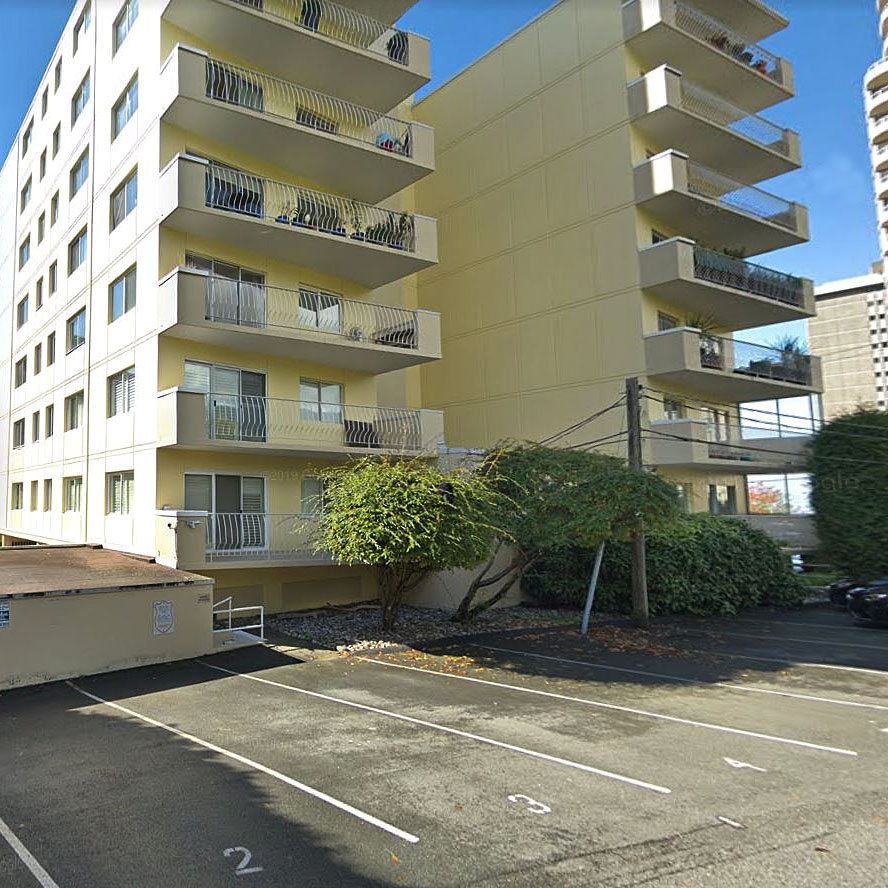 Surfside Towers photo 3