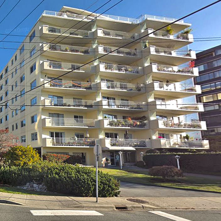 Surfside Towers photo 2