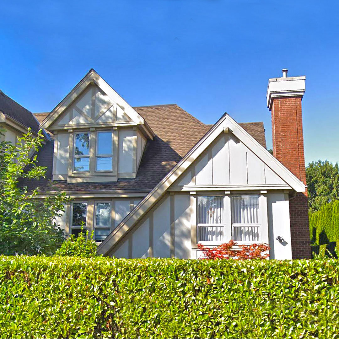 Photo 3 — click to view Tudor Gardens photo 3