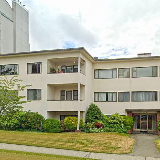 Photo 3 — click to view Charlton Court photo 3