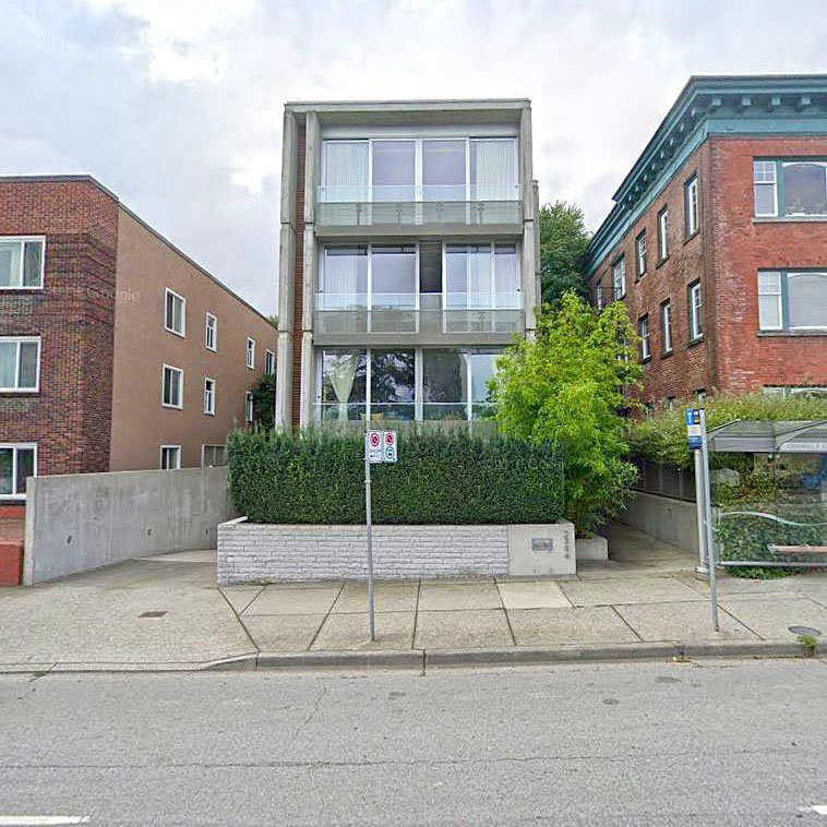 Vue at Kits photo 3