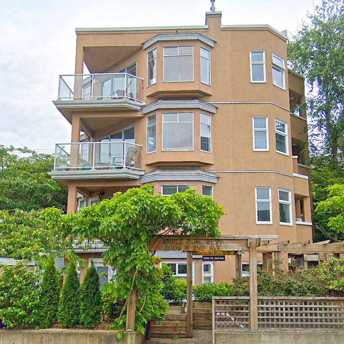 Maple Park West