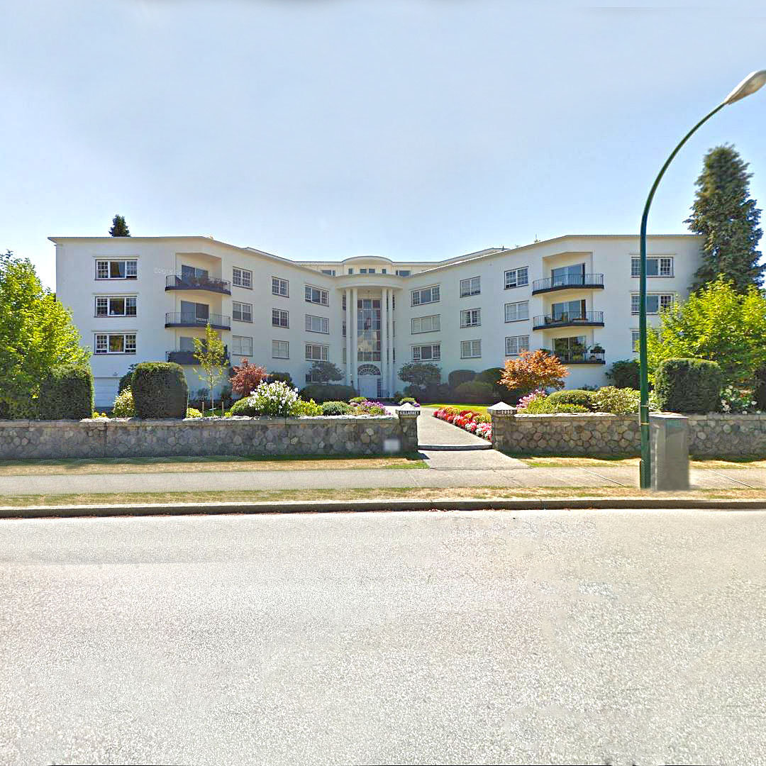 Photo 3 — click to view Killarney Manor photo 3