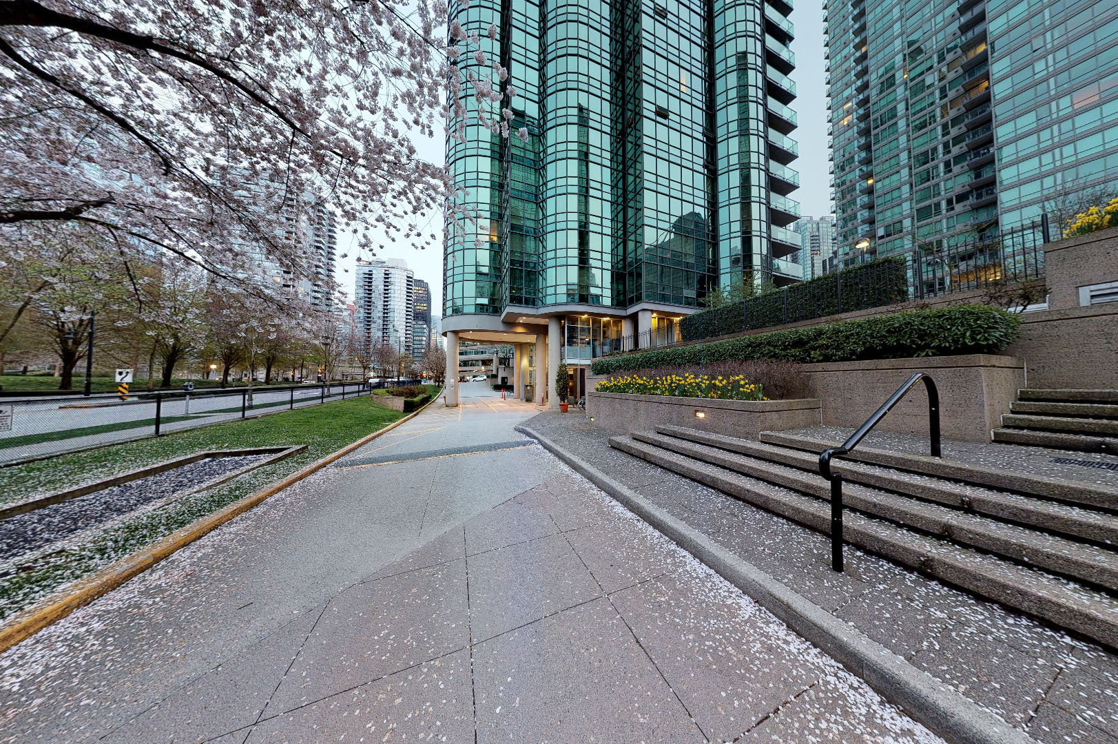 Harbourside Park II photo 2