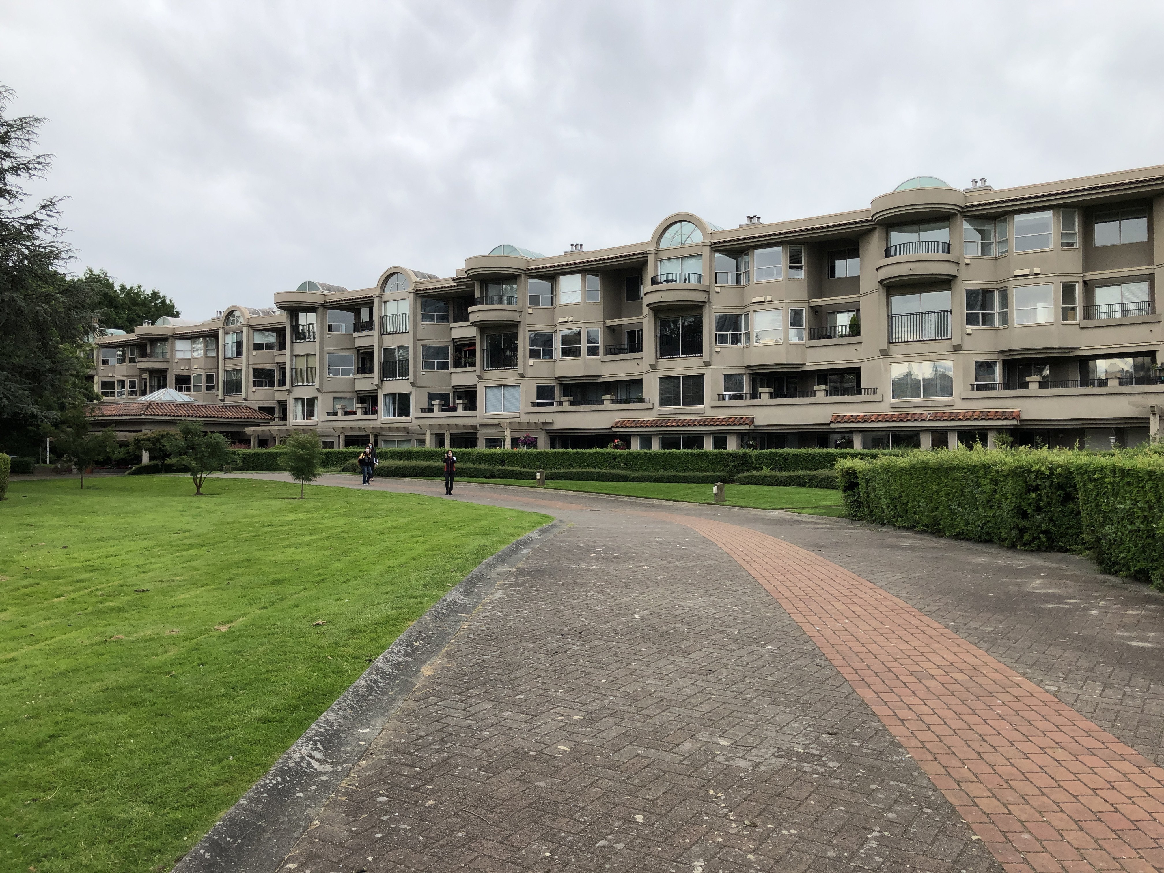 Henley Court photo 4