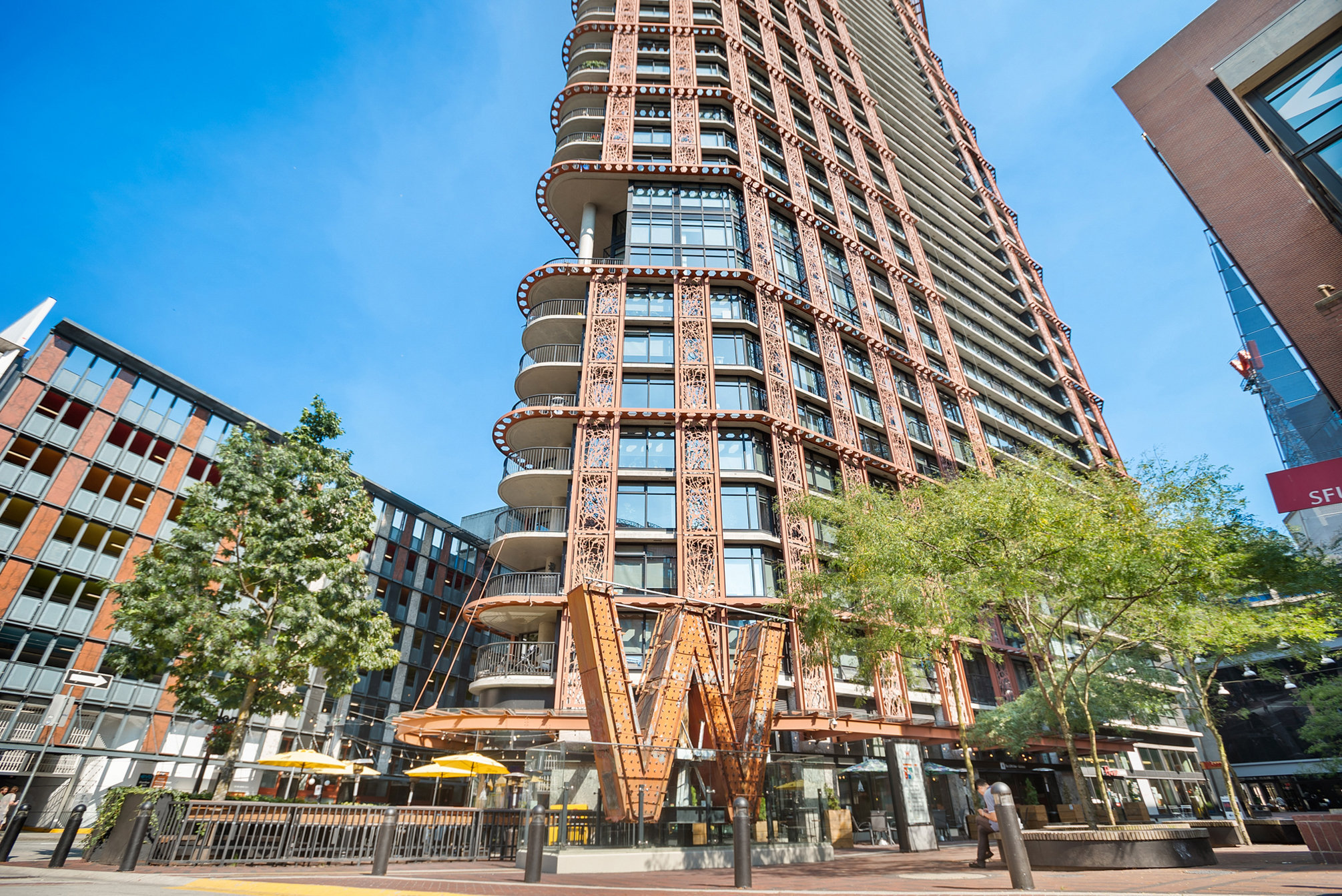 Woodwards W32 photo 3
