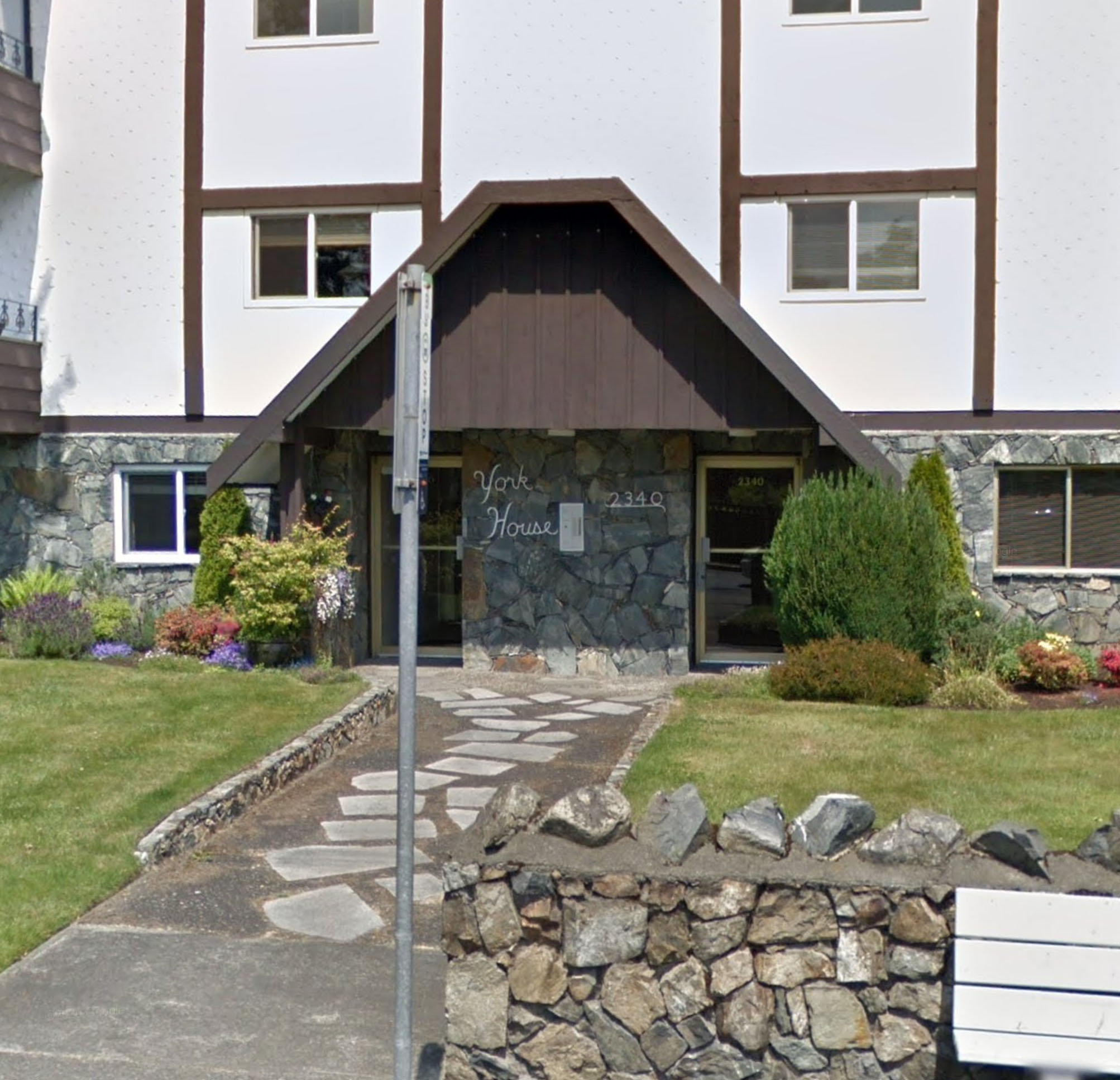 York House photo 3