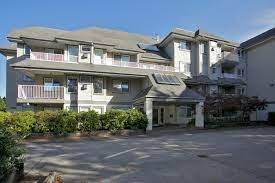Tessaro Court photo 2